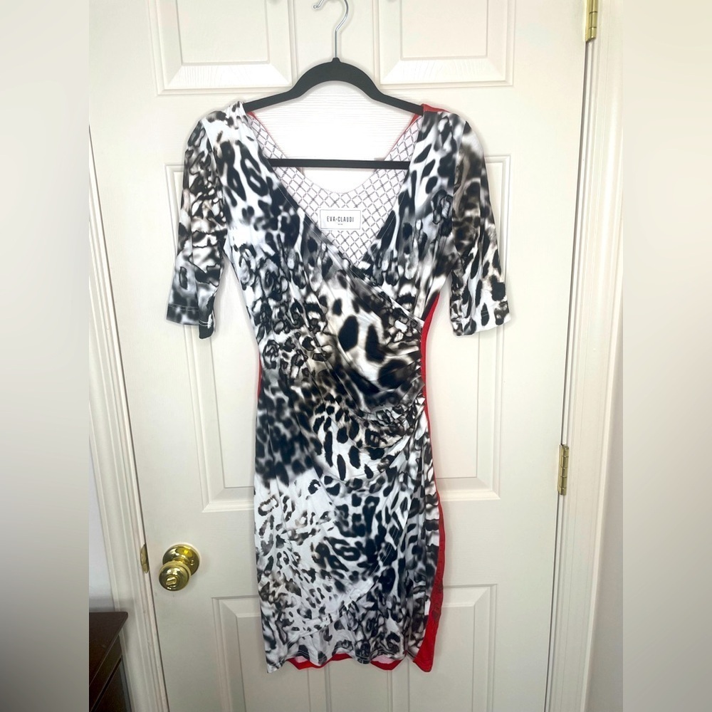 Eva & Claudi Black White Animal Print Red Contrast Dress Size M Bold Wrap Style
